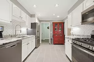 94 Mechanic St, Foxboro, MA 02035 - Photo 17