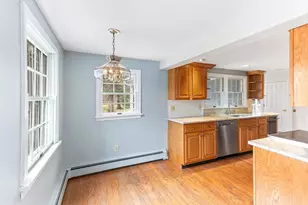 140 Oak St, Mansfield, MA 02048 - Photo 13