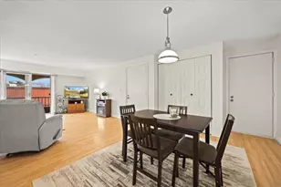 685 Oak St, Brockton, MA 02301 - Photo 5