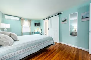 8 Quinsigamond Ave, Falmouth, MA 02540 - Photo 11