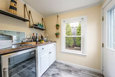 8 Quinsigamond Ave, Falmouth, MA 02540 - Photo 17