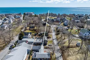 8 Quinsigamond Ave, Falmouth, MA 02540 - Photo 3