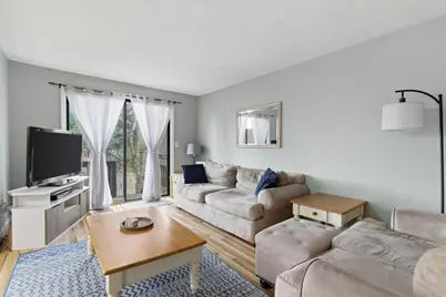 281 Boylston St #D, Lowell, MA 01852 - Photo 11