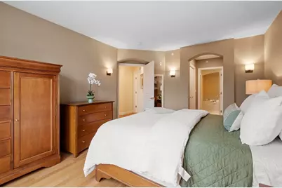 42 Seven Springs Ln #C, Burlington, MA 01803 - Photo 11