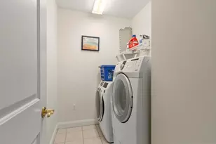 42 Seven Springs Ln, Burlington, MA 01803 - Photo 17