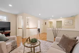 42 Seven Springs Ln, Burlington, MA 01803 - Photo 27