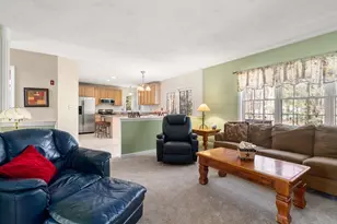 74 Kennedy Cir, Northbridge, MA 01534 - Photo 9