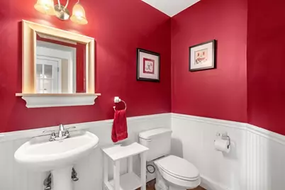 74 Kennedy Cir, Northbridge, MA 01534 - Photo 17