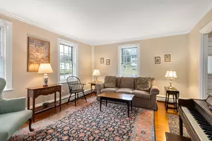 7 Russell St, Milton, MA 02186 - Photo 9