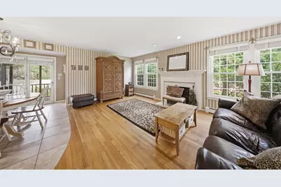 157 Rolling Meadow Dr, Holliston, MA 01746 - Photo 7