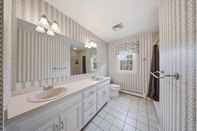 157 Rolling Meadow Dr, Holliston, MA 01746 - Photo 25