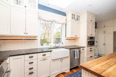 25 S Lincoln St, Natick, MA 01760 - Photo 3