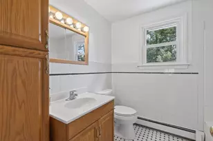 16 Eastmount Rd, Medfield, MA 02052 - Photo 21