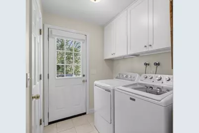 16 Eastmount Road, Medfield, MA 02052 - Photo 13