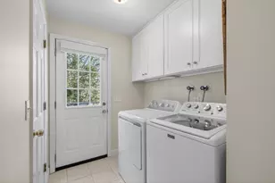 16 Eastmount Rd, Medfield, MA 02052 - Photo 13