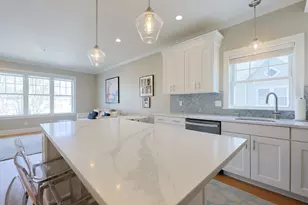 17 Washington Ave, Waltham, MA 02453 - Photo 7