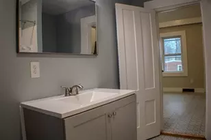 250 Ashburnham St, Fitchburg, MA 01420 - Photo 15