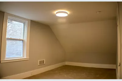 250 Ashburnham St, Fitchburg, MA 01420 - Photo 19