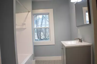 250 Ashburnham St, Fitchburg, MA 01420 - Photo 13