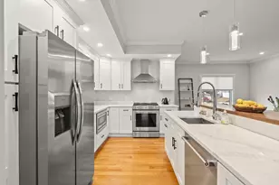 472 Main St, Stoneham, MA 02180 - Photo 9