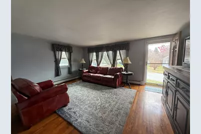 6 Riebe Ave, Webster, MA 01570 - Photo 9