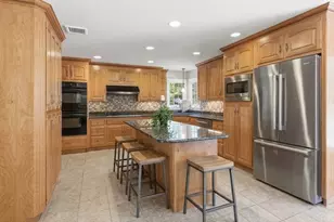 11 Delaney Dr, Walpole, MA 02081 - Photo 11