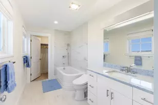 26 Union Ct, Tisbury, MA 02568 - Photo 17