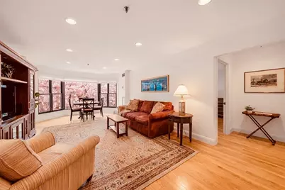 16 Harcourt St #3D, Boston, MA 02116 - Photo 1