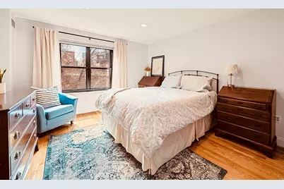 16 Harcourt St #3D, Boston, MA 02116 - Photo 11