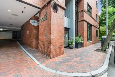 16 Harcourt St #3D, Boston, MA 02116 - Photo 17