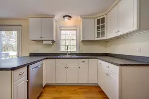 17 Lynne Rd, Wareham, MA 02571 - Photo 7