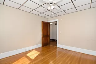 10 Yale St, Lawrence, MA 01841 - Photo 17