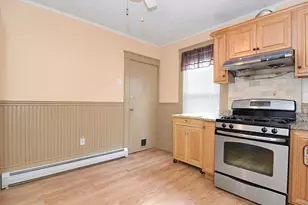10 Yale St, Lawrence, MA 01841 - Photo 15