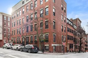 49 Grove St, Boston, MA 02114 - Photo 11