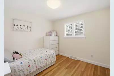 17 Daley St, Needham, MA 02494 - Photo 25