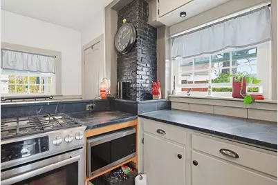 260 State Road, Dartmouth, MA 02747 - Photo 13