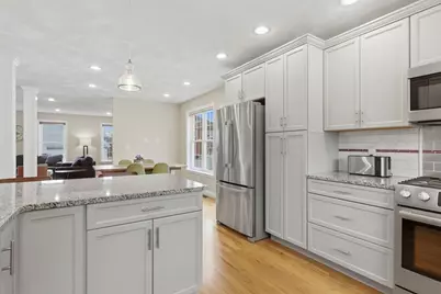 36 Pleasant St #B, Stoneham, MA 02180 - Photo 9