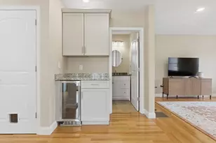 36 Pleasant St, Stoneham, MA 02180 - Photo 11