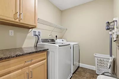 36 Pleasant St #B, Stoneham, MA 02180 - Photo 25