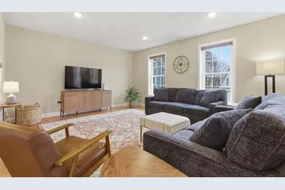36 Pleasant St #B, Stoneham, MA 02180 - Photo 13