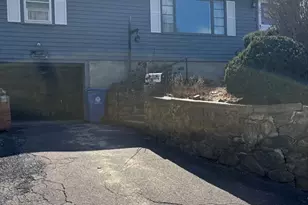 2 Savin Rd, Wakefield, MA 01880 - Photo 3