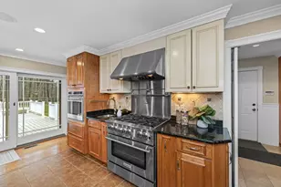 99 Hartford St, Medfield, MA 02052 - Photo 13