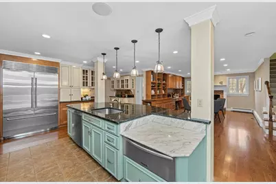 99 Hartford Street, Medfield, MA 02052 - Photo 15