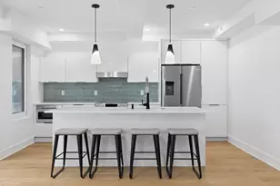 230 Friend St, Boston, MA 02114 - Photo 9