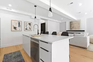 230 Friend St, Boston, MA 02114 - Photo 5