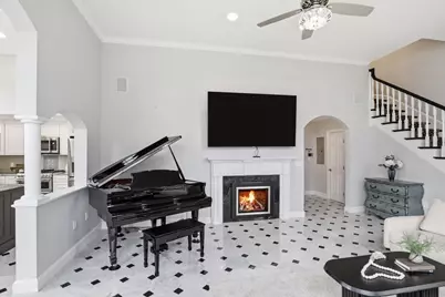 83 Church Street #15, Winchester, MA 01890 - Photo 5