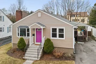 19 Rowena St, Worcester, MA 01606 - Photo 3