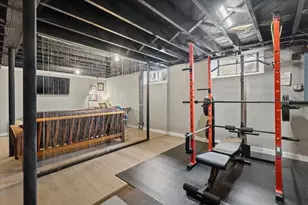 19 Rowena St, Worcester, MA 01606 - Photo 33