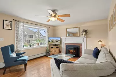 19 Rowena St, Worcester, MA 01606 - Photo 13