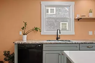 19 Rowena St, Worcester, MA 01606 - Photo 23